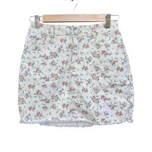 Wild Fable Cream Floral Mini Skirt